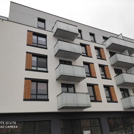 Apartament Pileckiego Nowy Dwor Mazowiecki Modlin Airport Экстерьер фото