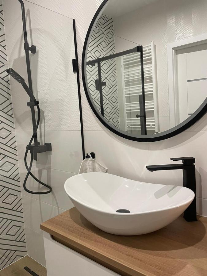 Apartament Pileckiego Nowy Dwor Mazowiecki Modlin Airport Экстерьер фото